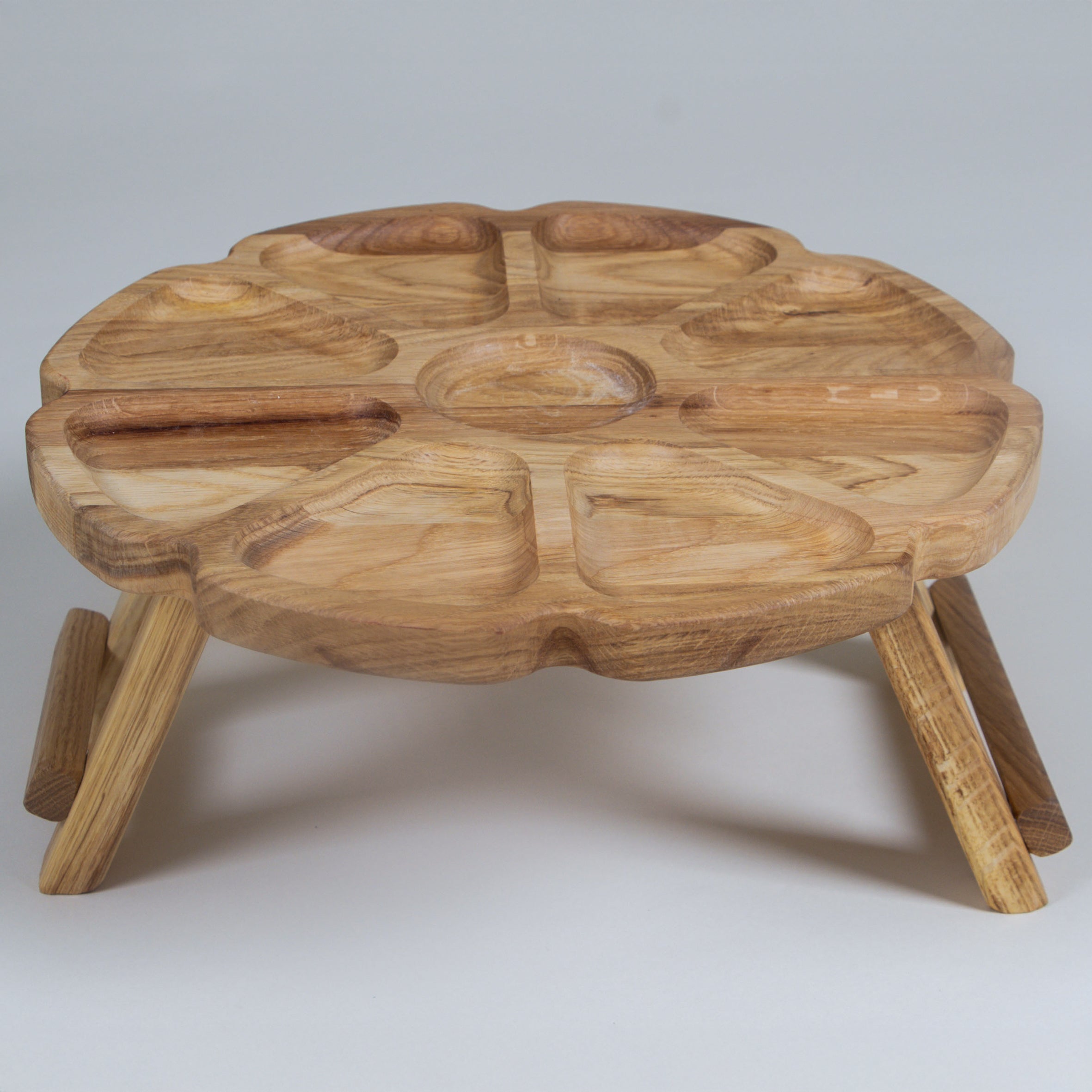 Mesa de Vinho “Camomila dos Cárpatos”