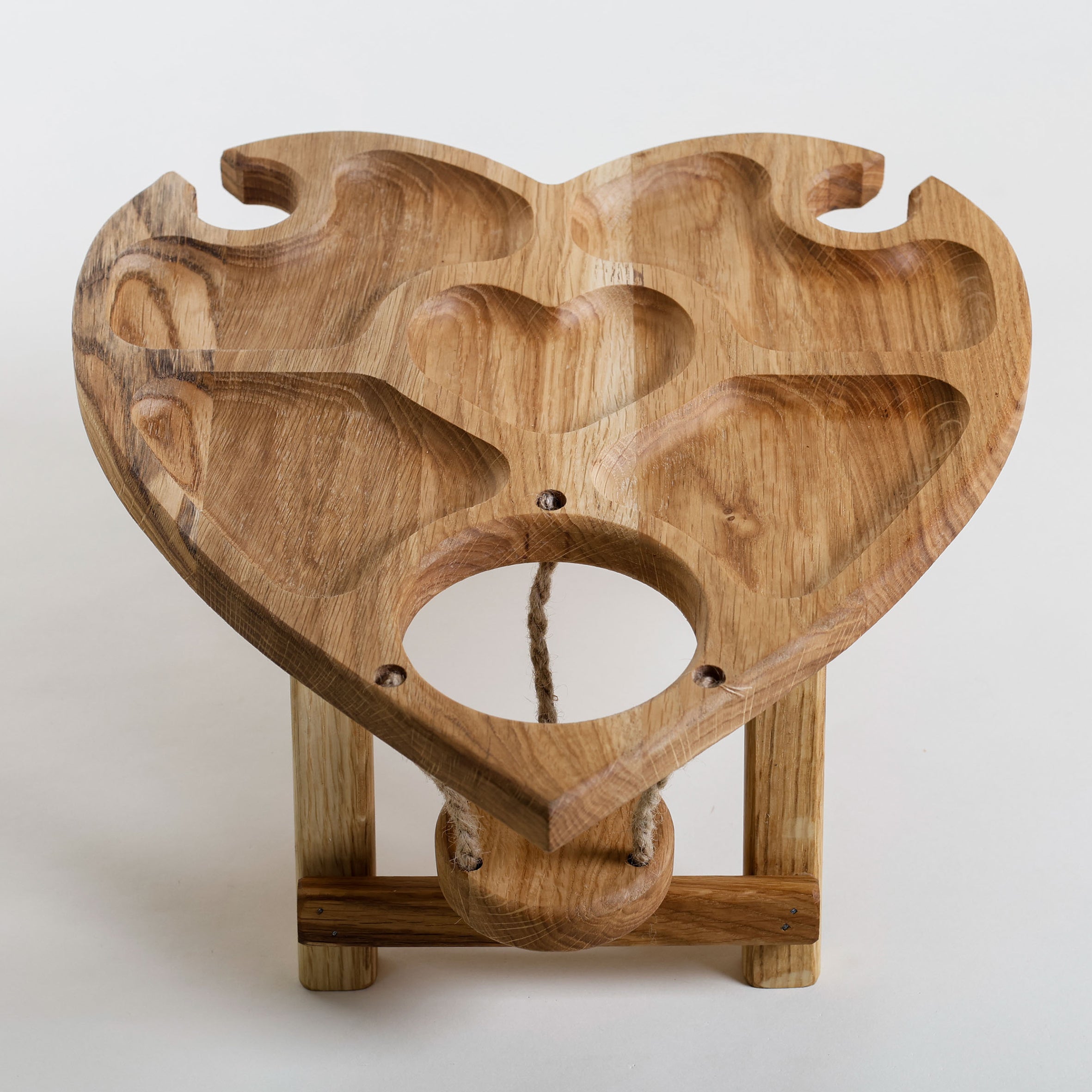 Mesa de Vinho “Coração de Carvalho”