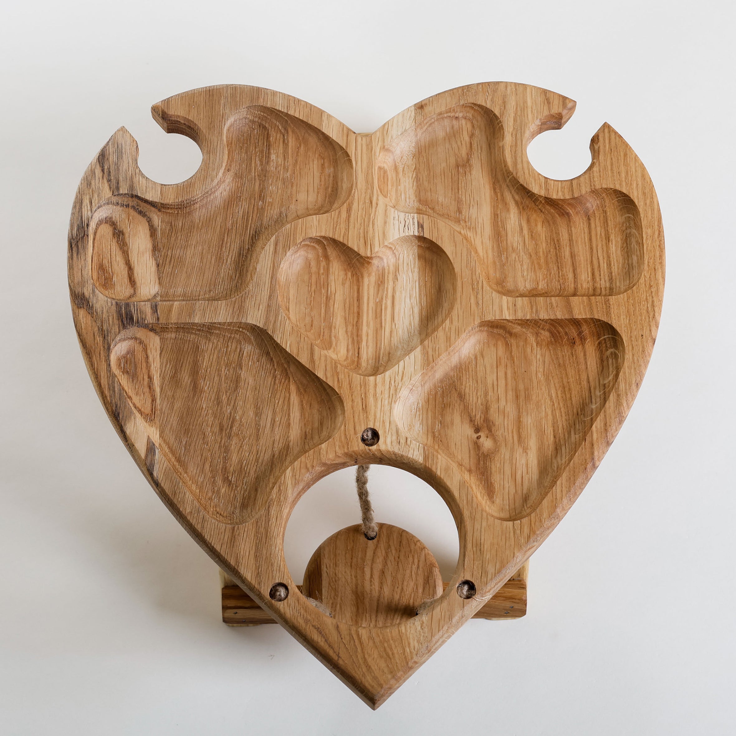 Mesa de Vinho “Coração de Carvalho”